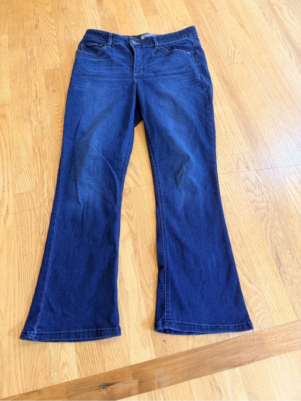 Ladies Size 10P "Wit & Wisdom" Deep Indigo Flare Jeans GUC